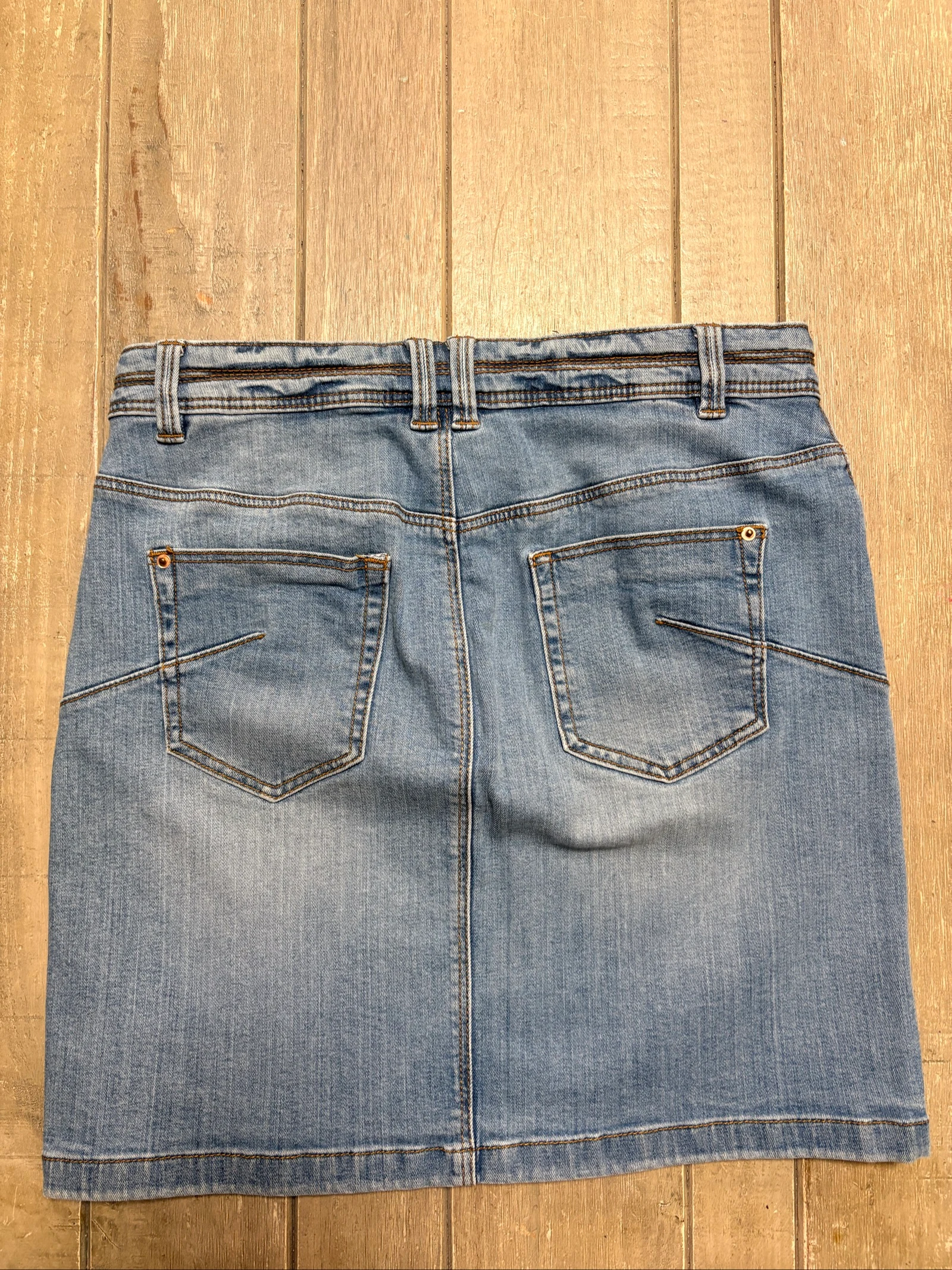 Jupe en jean - taille L - neuf - tendance  – photo 2